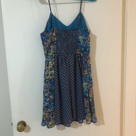 Patterned sundress - Picture 3 of 3